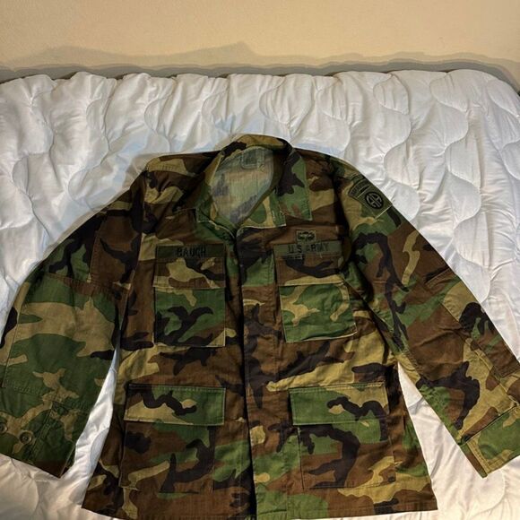 Authentic Airborne Military Jacket Size Medium Short - Picture 1 of 5